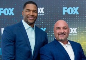 Jay-Glazer-Michael-Strahan-021823-02-2000-ac2b1a2845824425967c04bfe009ddc6